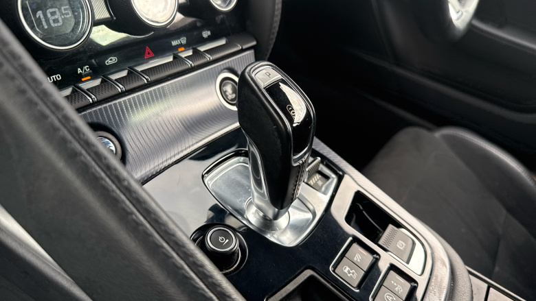 Jaguar F-Type 3.0 [380] Supercharged V6 R-Dynamic 2dr Auto AWD Petrol Coupe